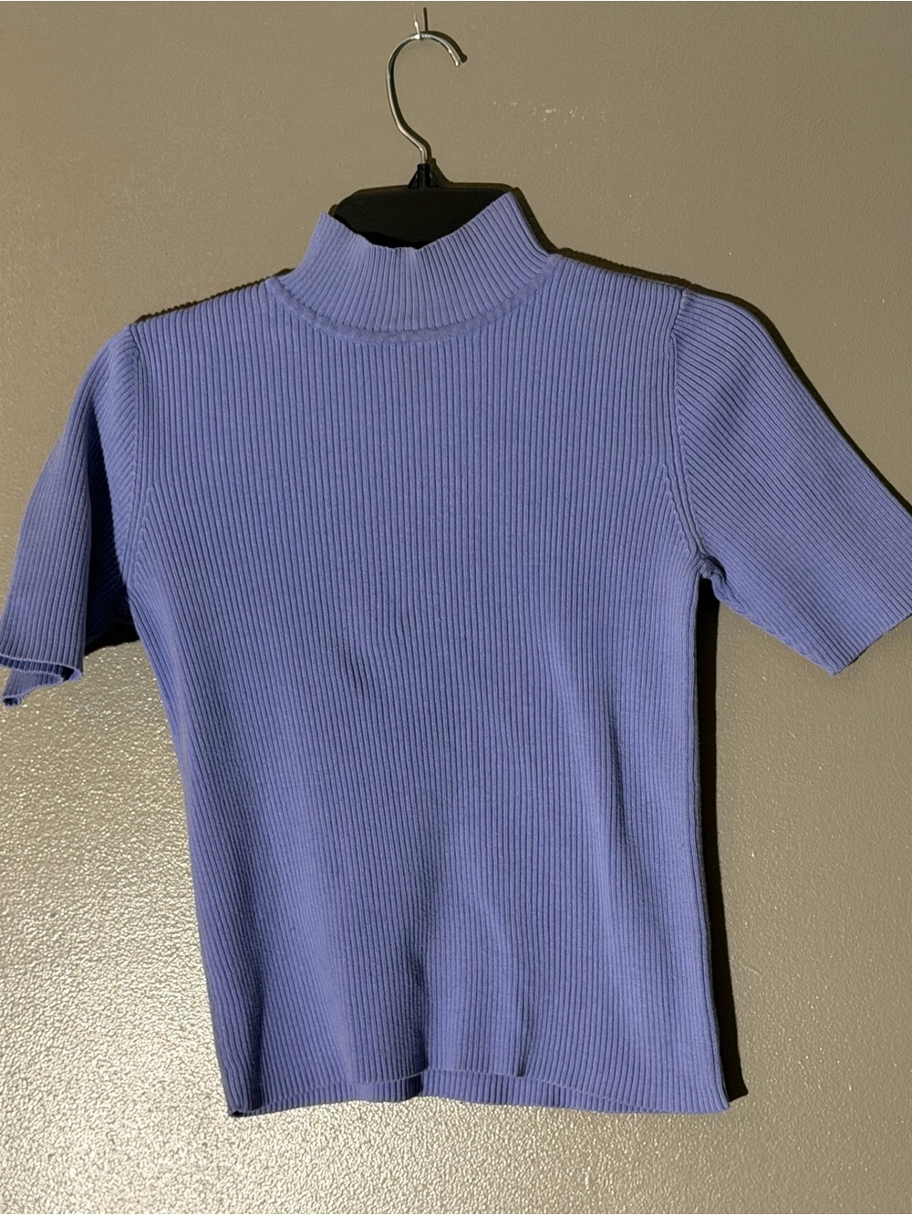 The Limited Women's Ribbed Mock Neck Short Sleeve Top - Lavender